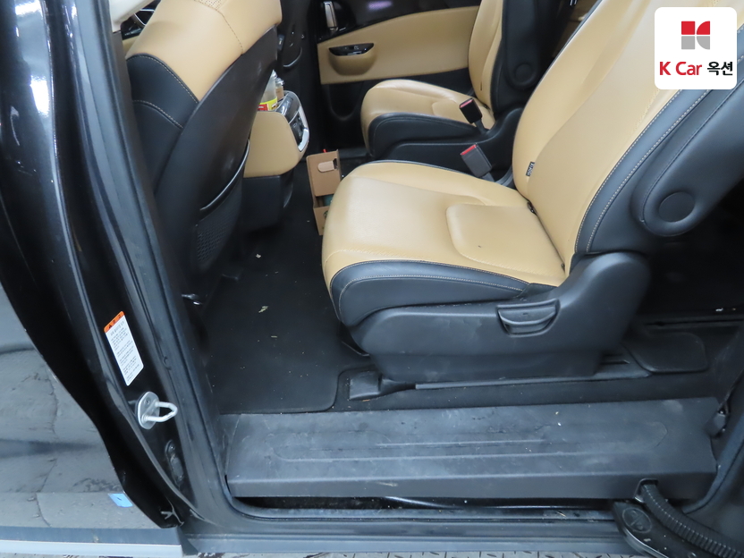 كيا - كارنفال - Image 22