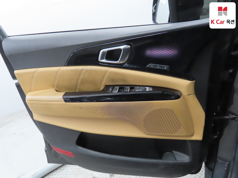 كيا - كارنفال - Image 8