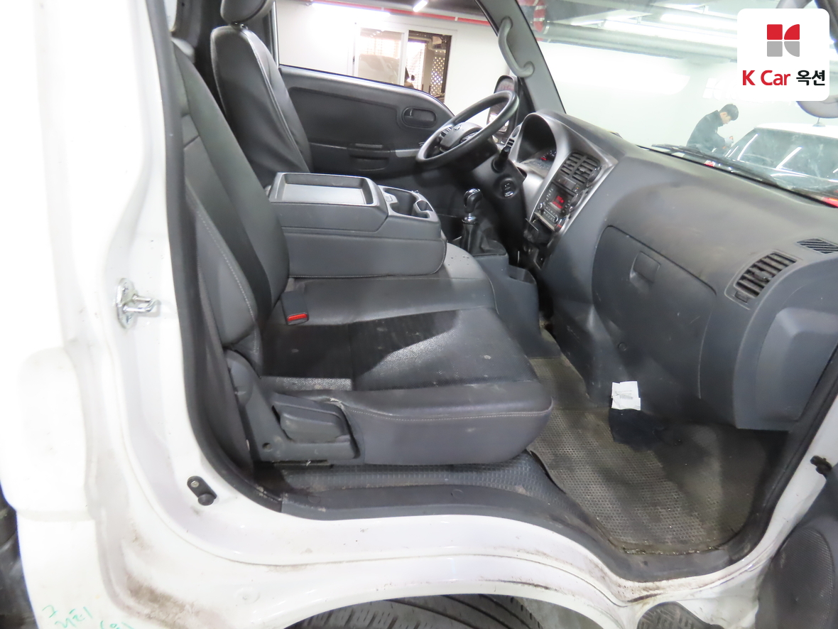 جنرال موتورز كوريا شاحنة 2021 - صورة 23