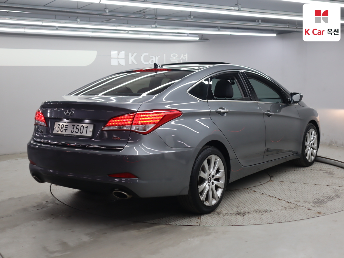 هيونداي آي 40 2012 - صورة 2