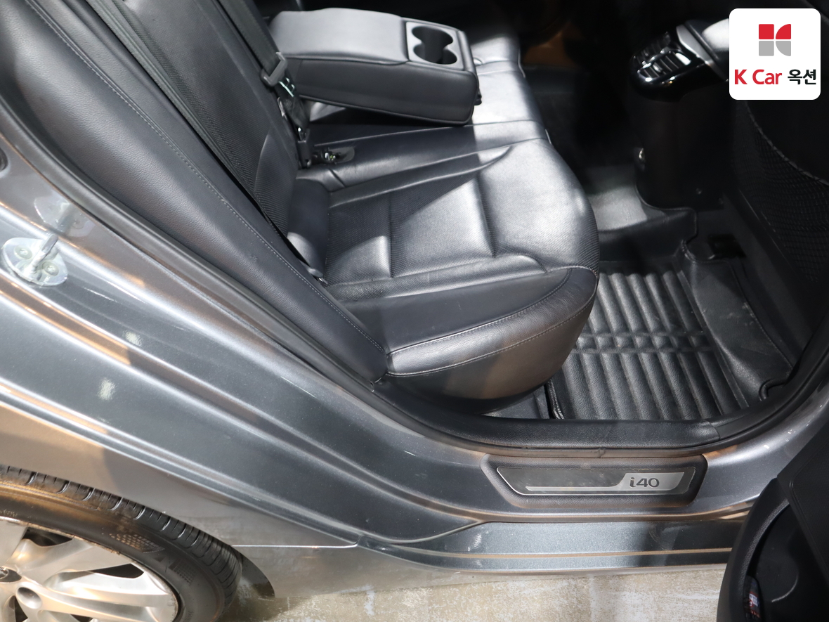 هيونداي آي 40 2012 - صورة 29