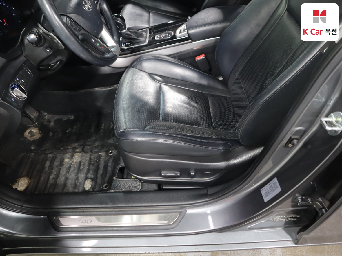 هيونداي آي 40 2012 - صورة 18