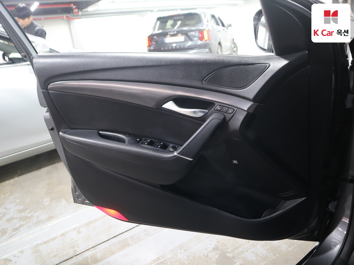 هيونداي آي 40 2012 - صورة 8