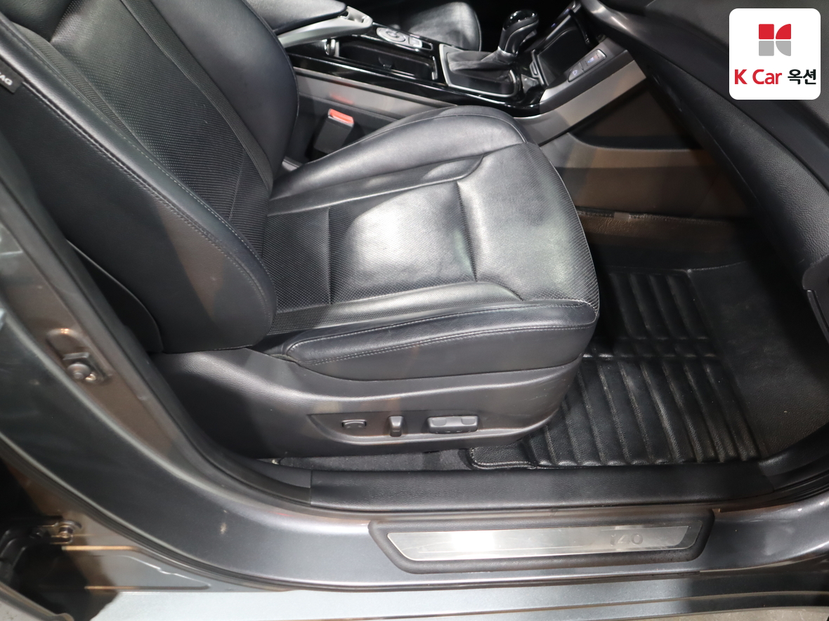 هيونداي آي 40 2012 - صورة 31