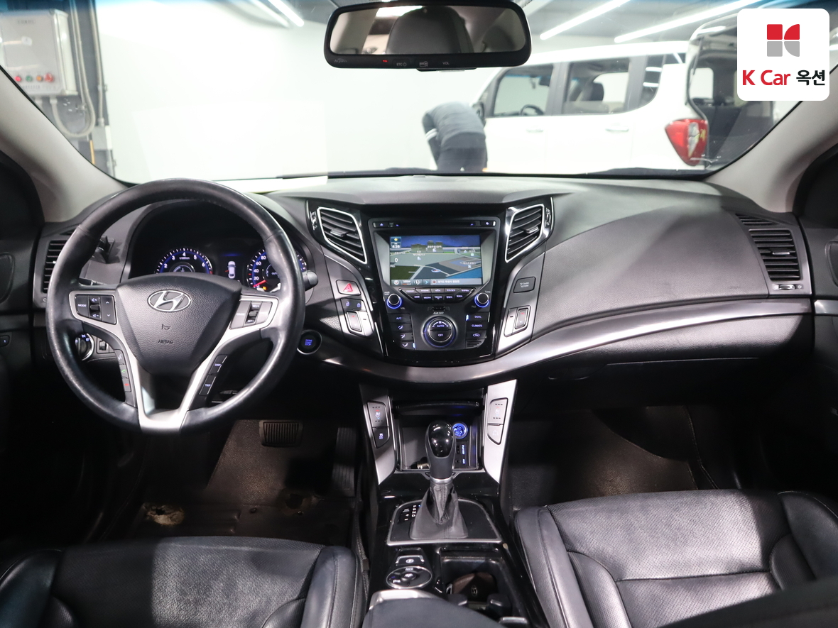 هيونداي آي 40 2012 - صورة 3