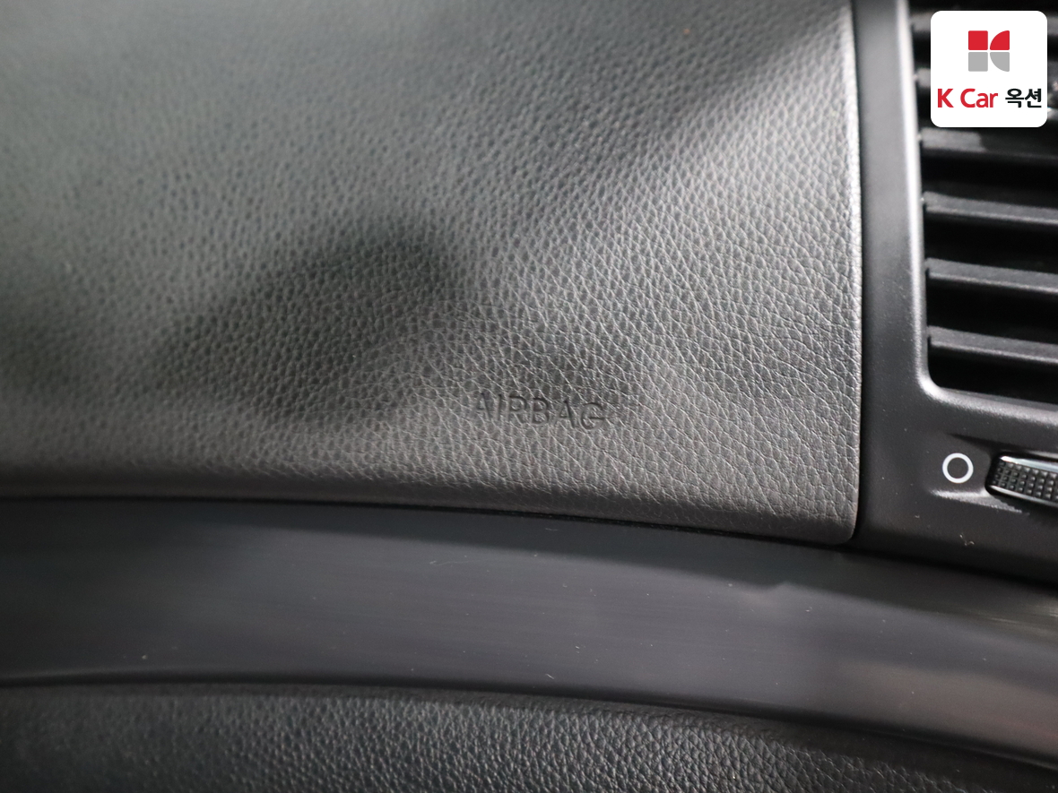 هيونداي آي 40 2012 - صورة 32