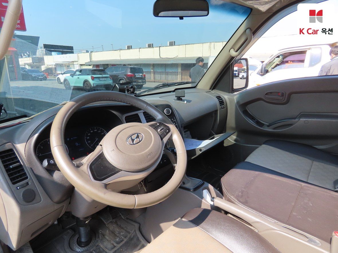 Hyundai Porter 2023 - Image 3