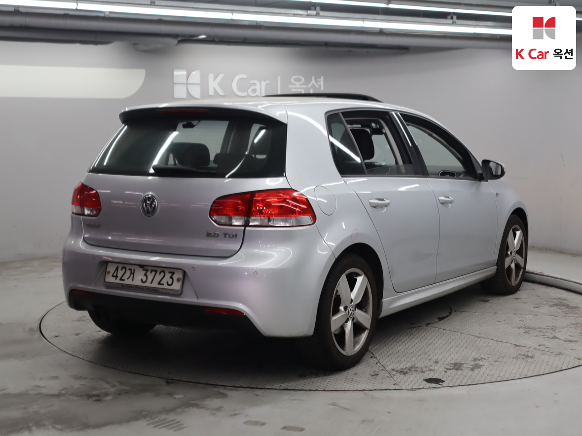 Volkswagen Golf 2013 - Image 2