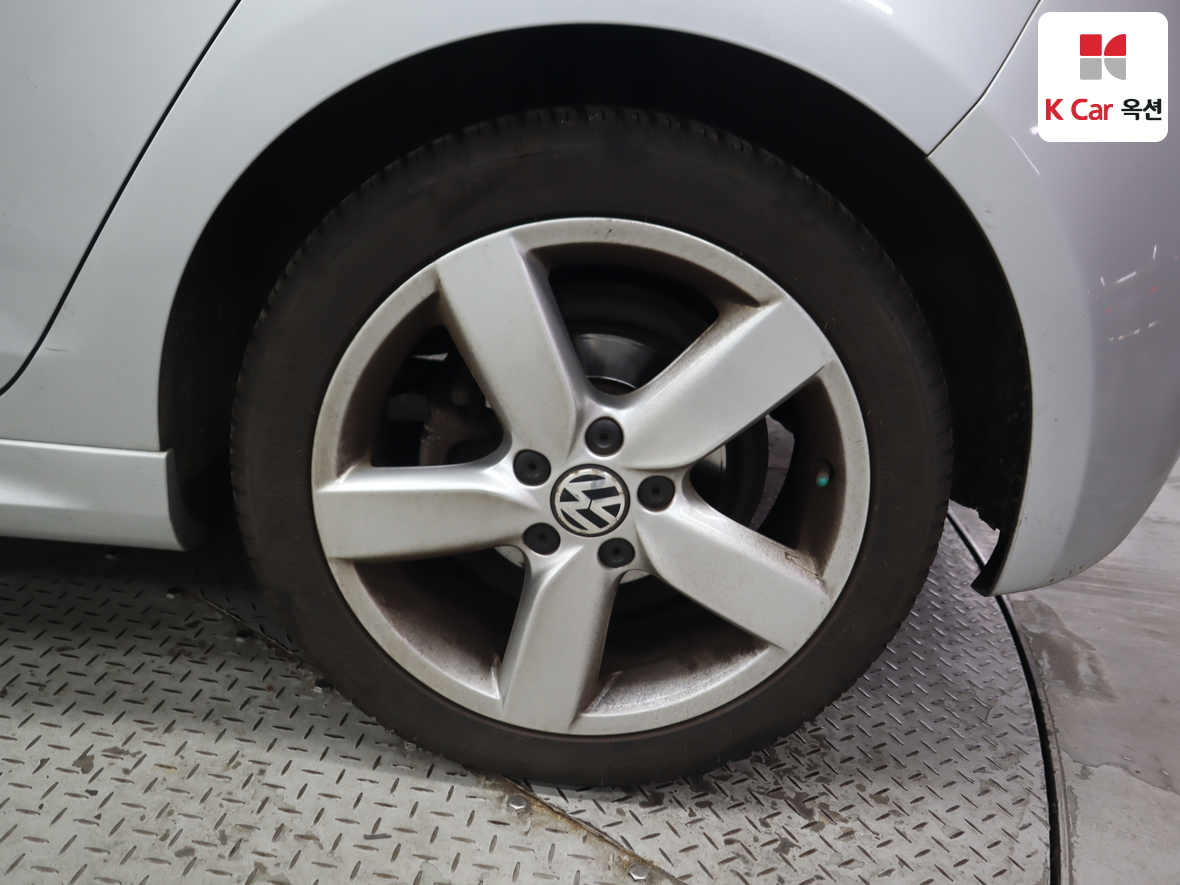 Volkswagen Golf 2013 - Image 48