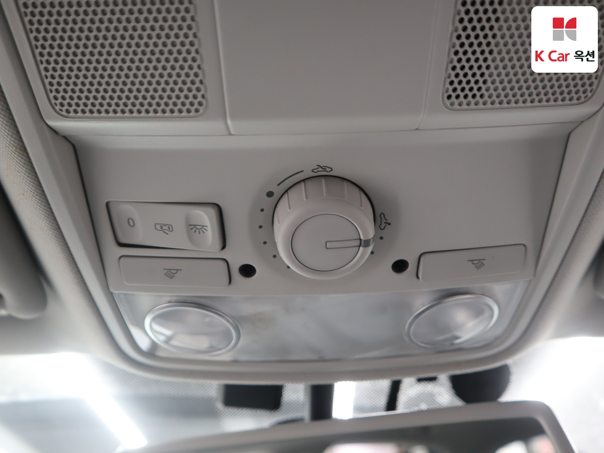 Volkswagen Golf 2013 - Image 12