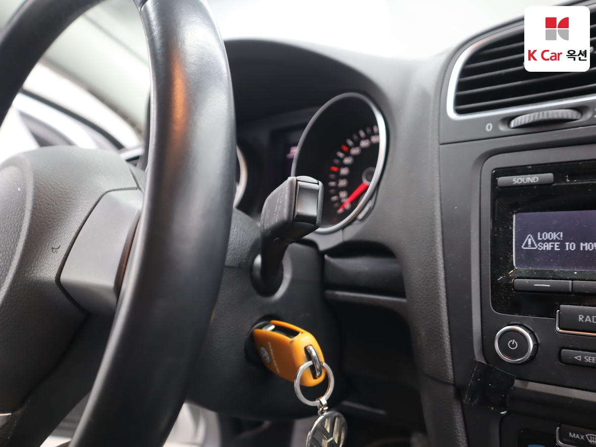 Volkswagen Golf 2013 - Image 11