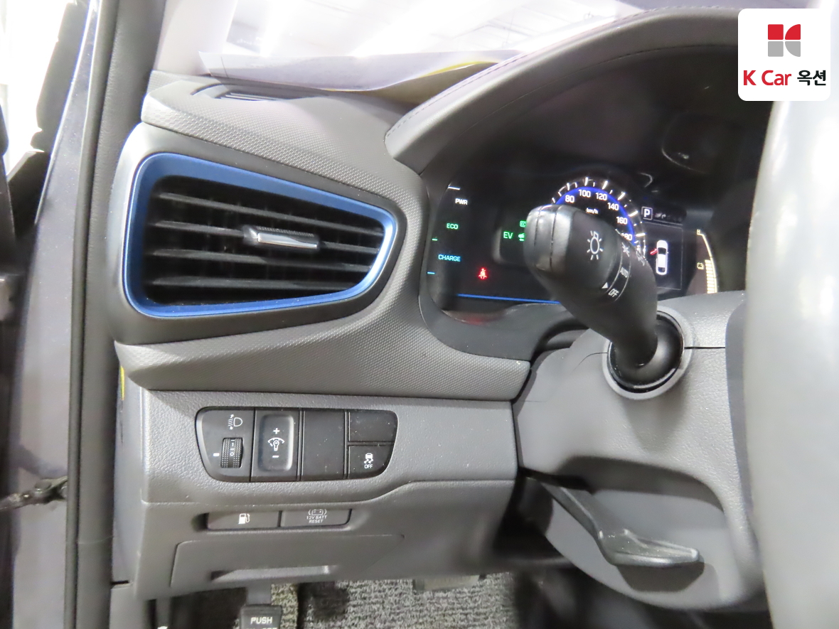 Hyundai Ioniq 2019 - Image 9