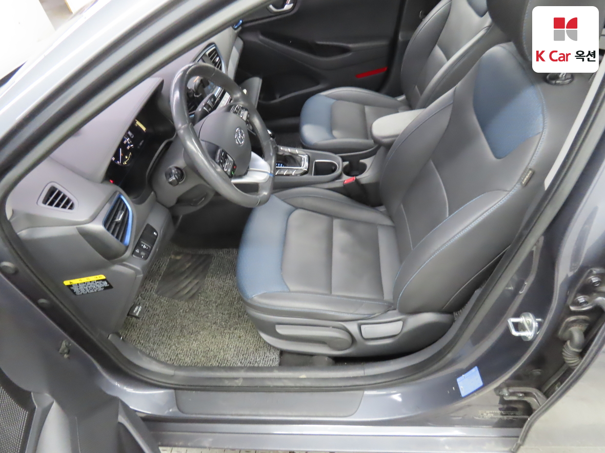 Hyundai Ioniq 2019 - Image 18