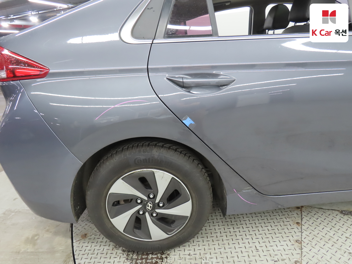 Hyundai Ioniq 2019 - Image 39