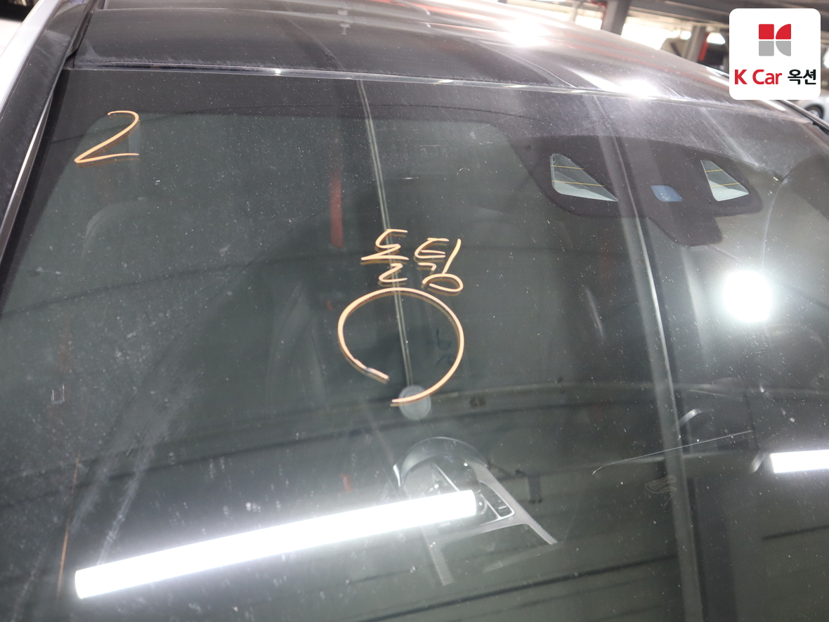 Mercedes-Benz C-Class 2016 - Image 38