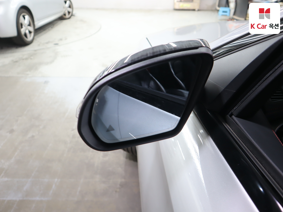 Mercedes-Benz C-Class 2016 - Image 24