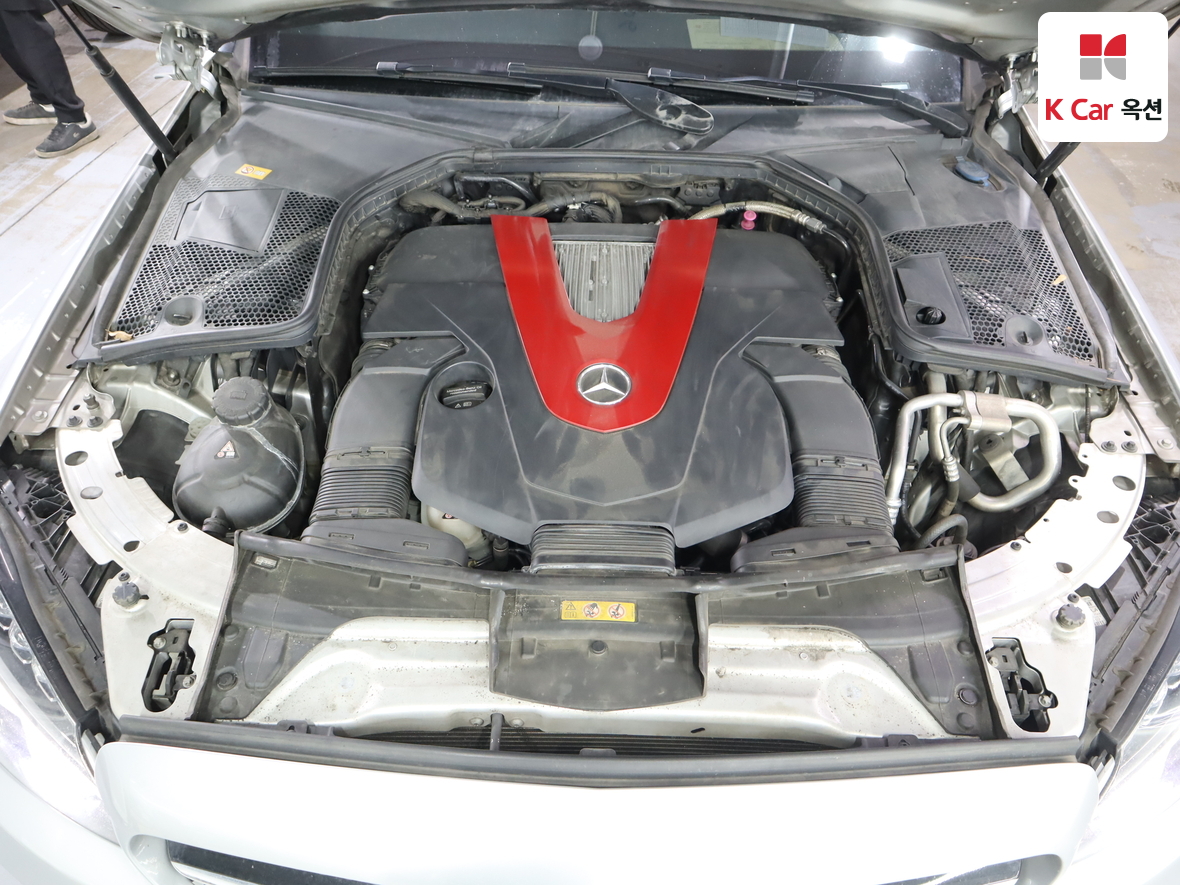 Mercedes-Benz C-Class 2016 - Image 36