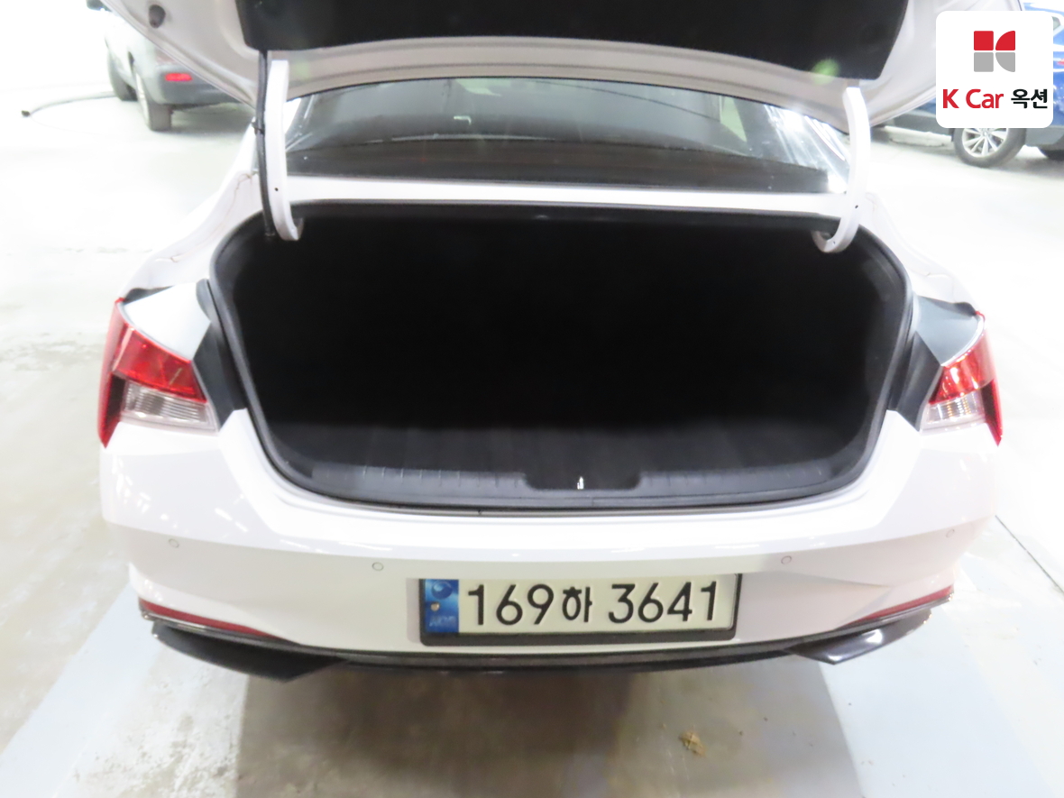 هيونداي إلانترا 2022 - صورة 24