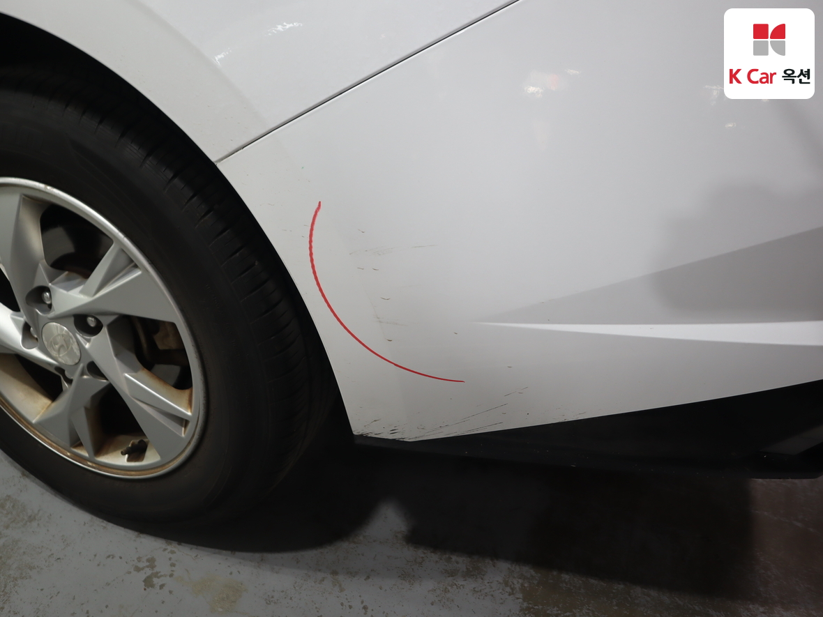 هيونداي إلانترا 2021 - صورة 41