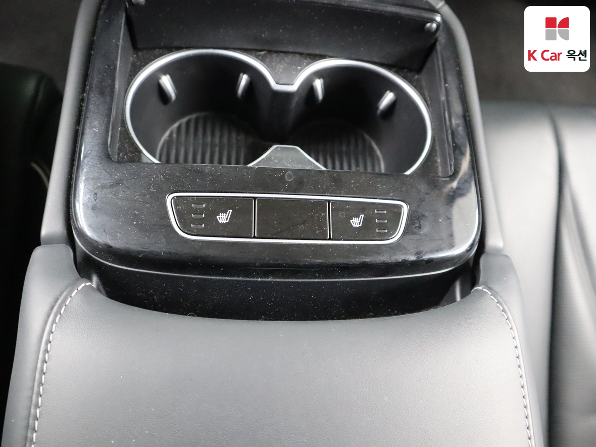 جينيسيس G80 2023 - صورة 24