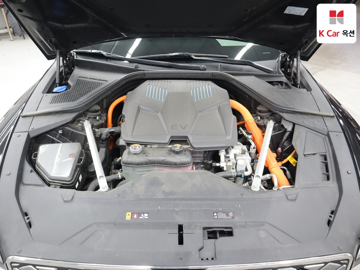 جينيسيس G80 2023 - صورة 33