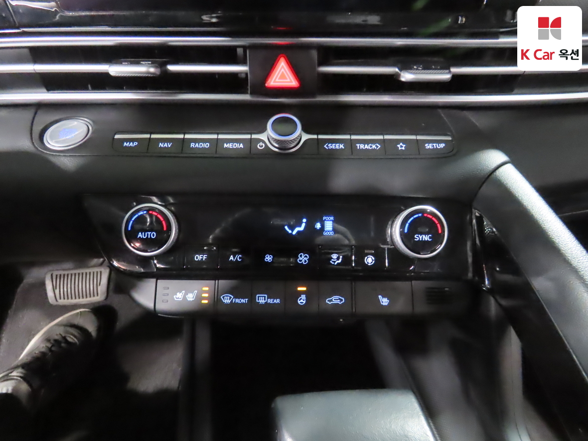 Hyundai Elantra 2022 - Image 15