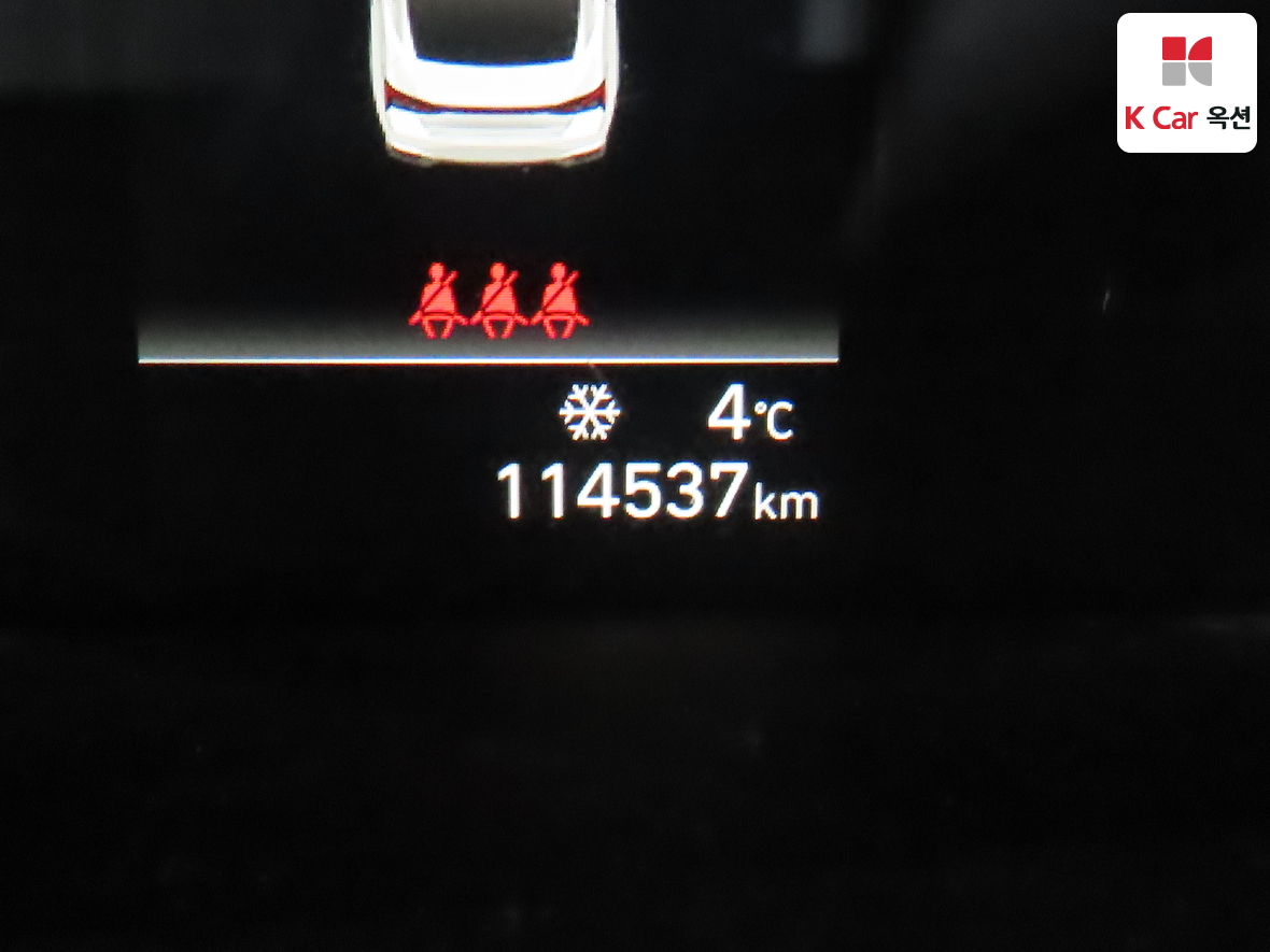 Hyundai Elantra 2022 - Image 4