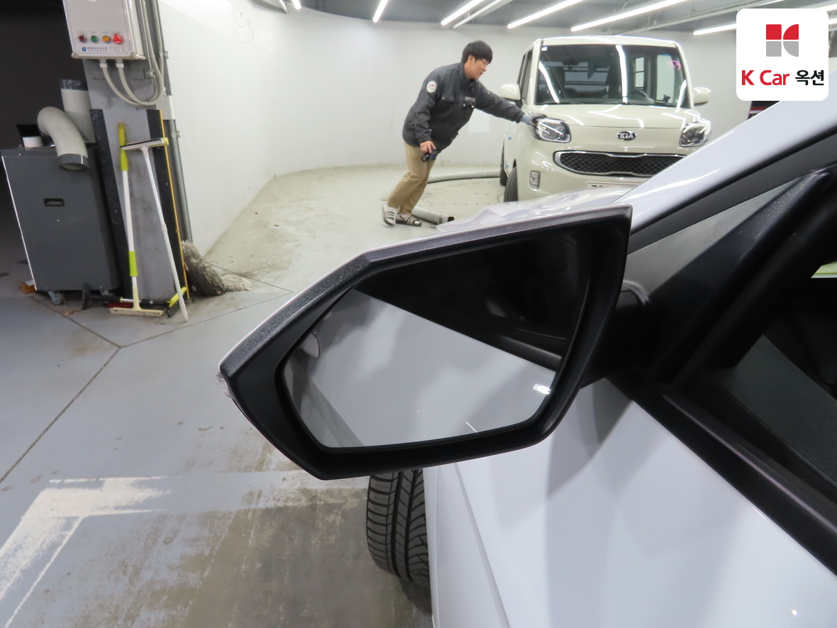 Hyundai Elantra 2022 - Image 21