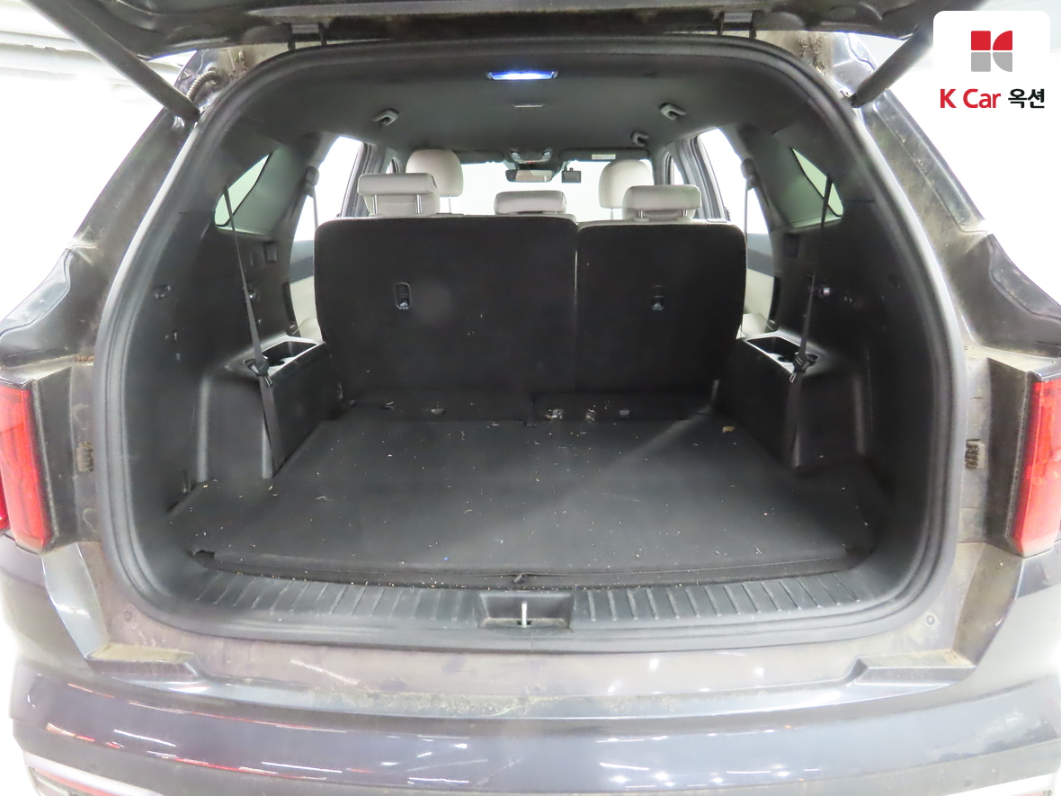 Kia Sorento 2022 - Image 25