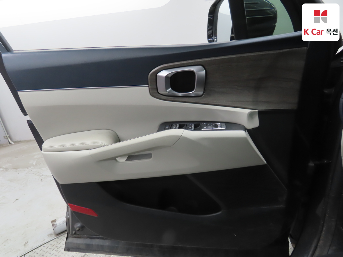 Kia Sorento 2022 - Image 8