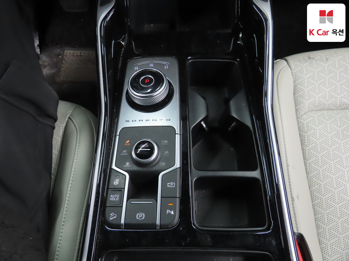 Kia Sorento 2022 - Image 16