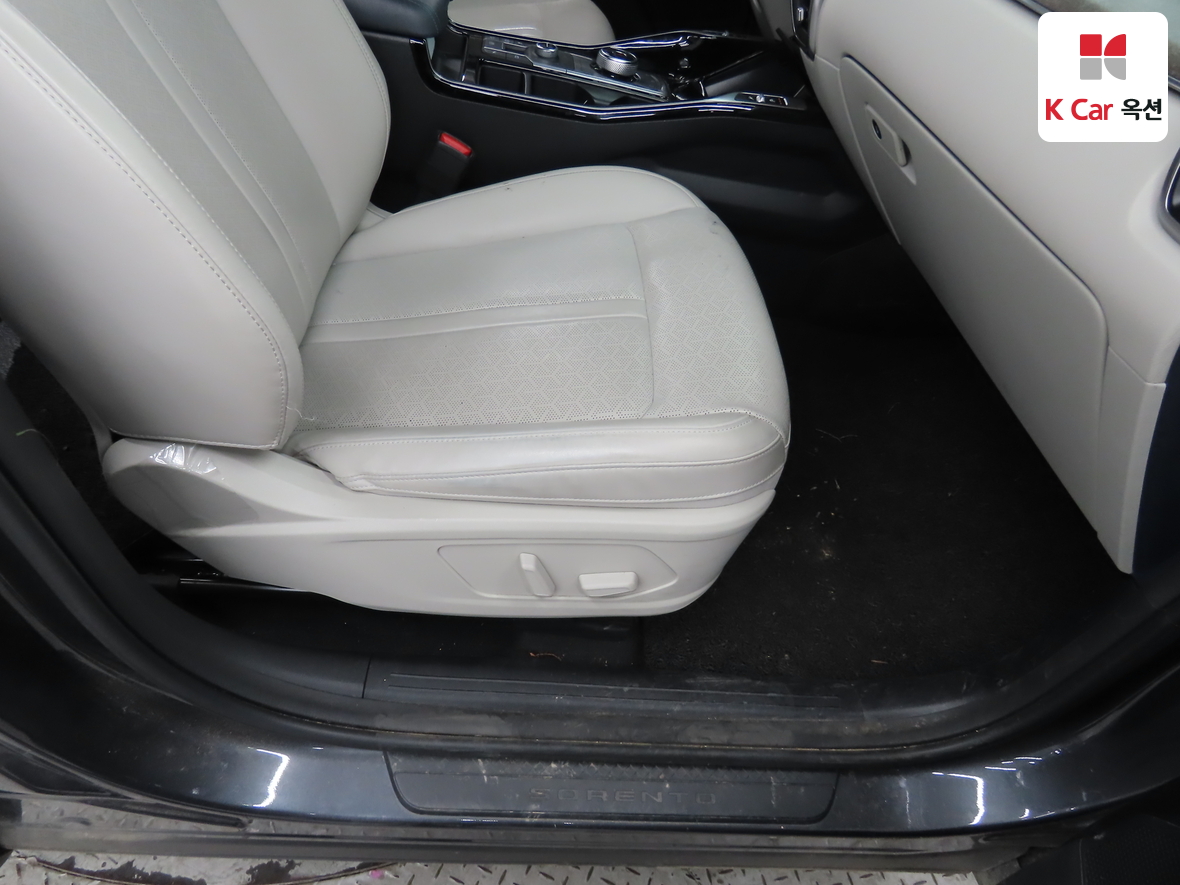 Kia Sorento 2022 - Image 31