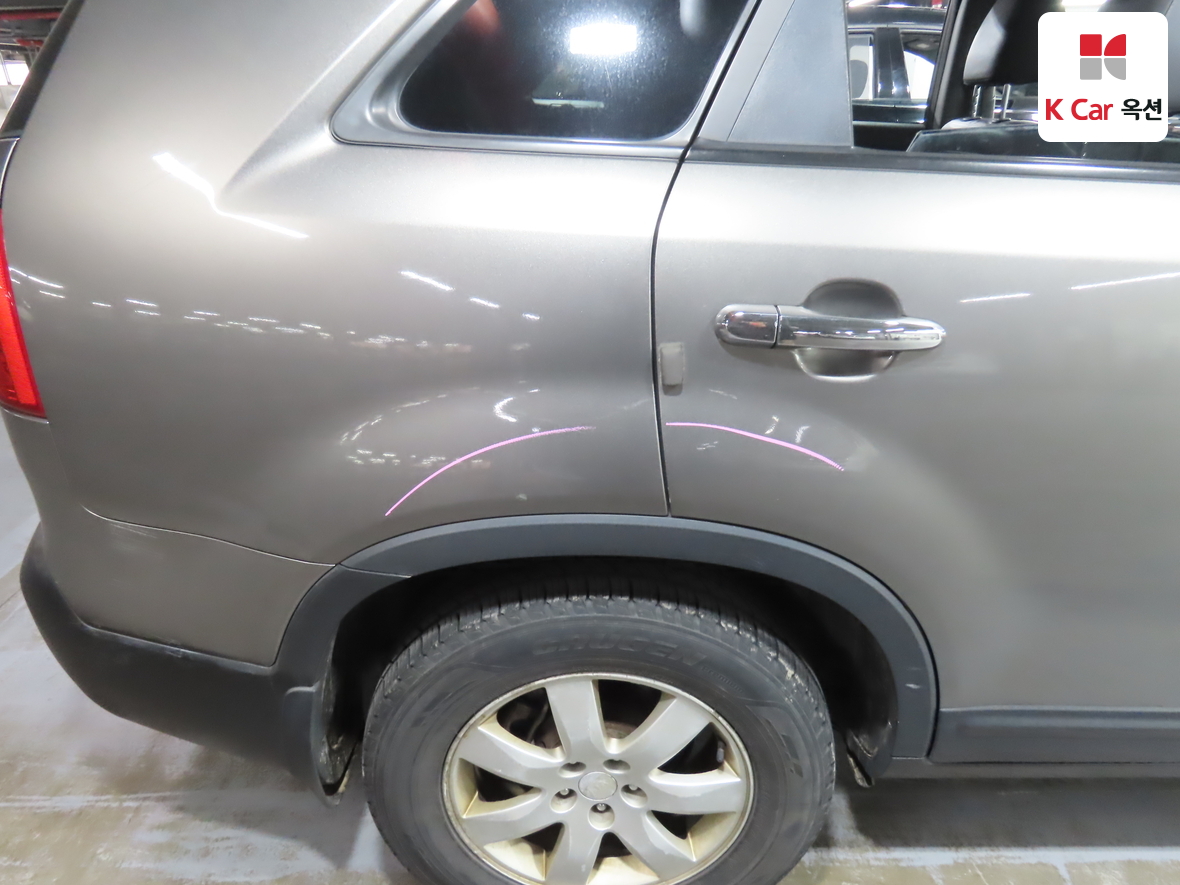 Kia Sorento 2010 - Image 41