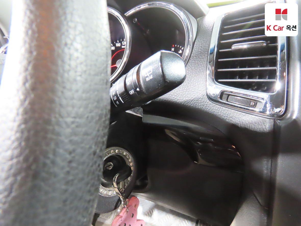 Kia Sorento 2010 - Image 11