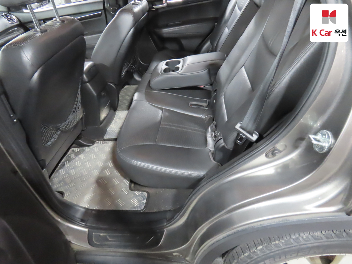 Kia Sorento 2010 - Image 23