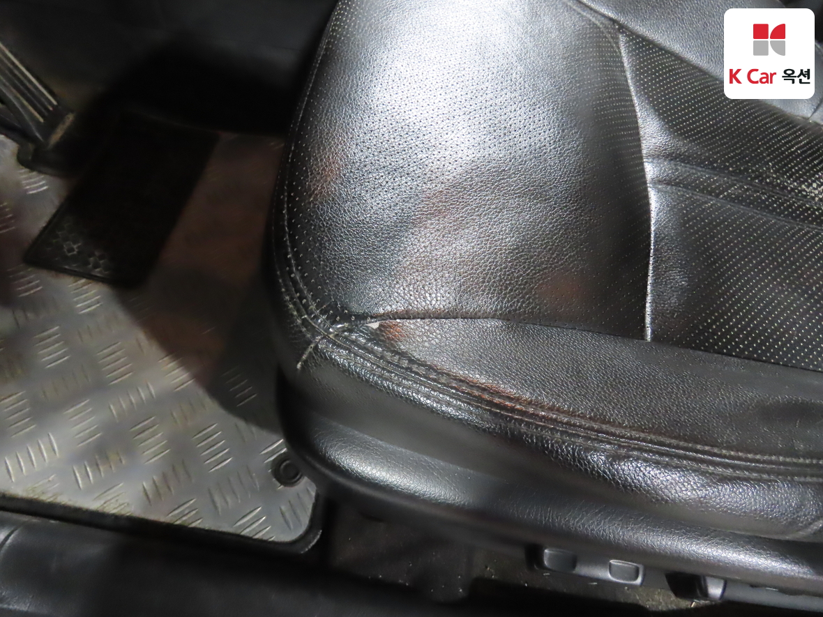 Kia Sorento 2010 - Image 19