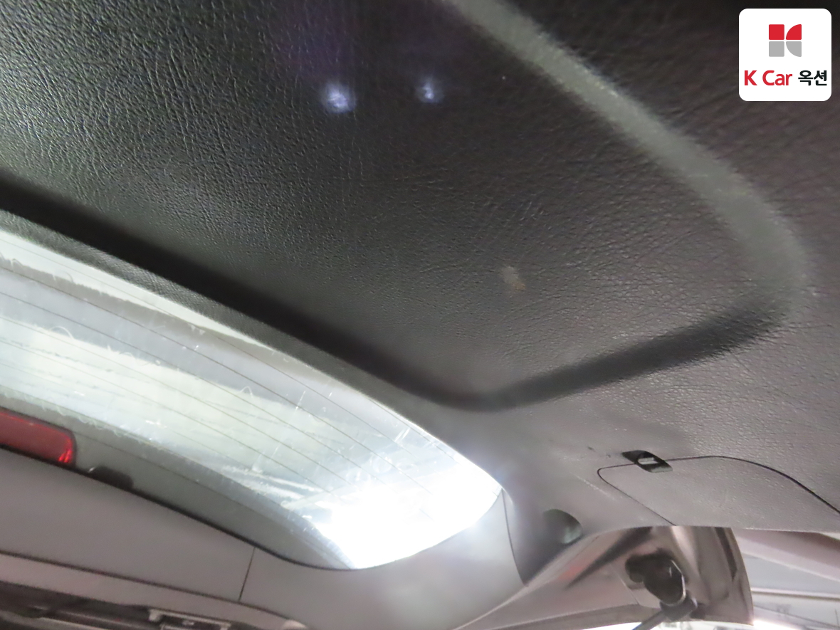 Kia Sorento 2010 - Image 26