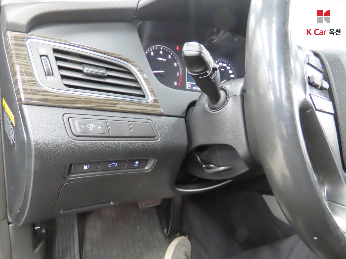 هيونداي سوناتا 2015 - صورة 9