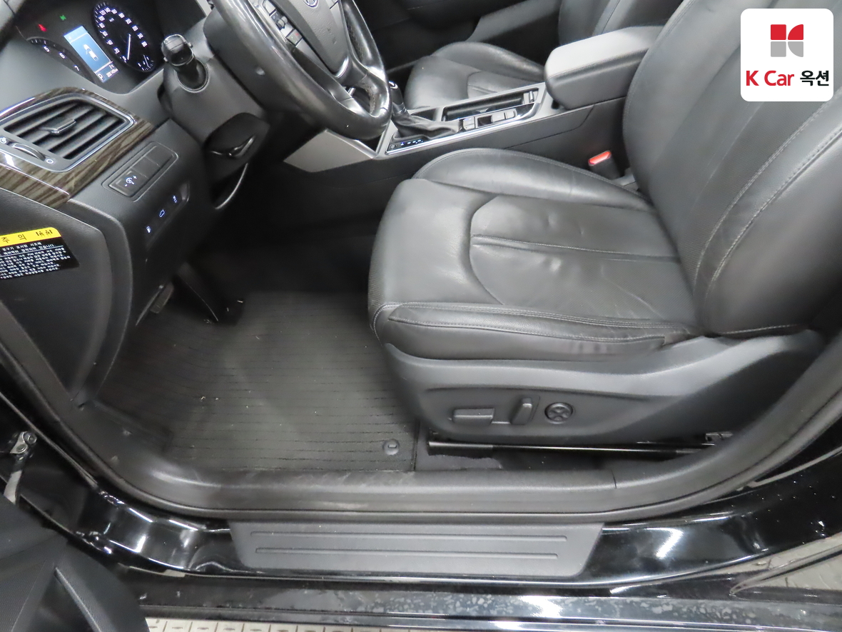 هيونداي سوناتا 2015 - صورة 18