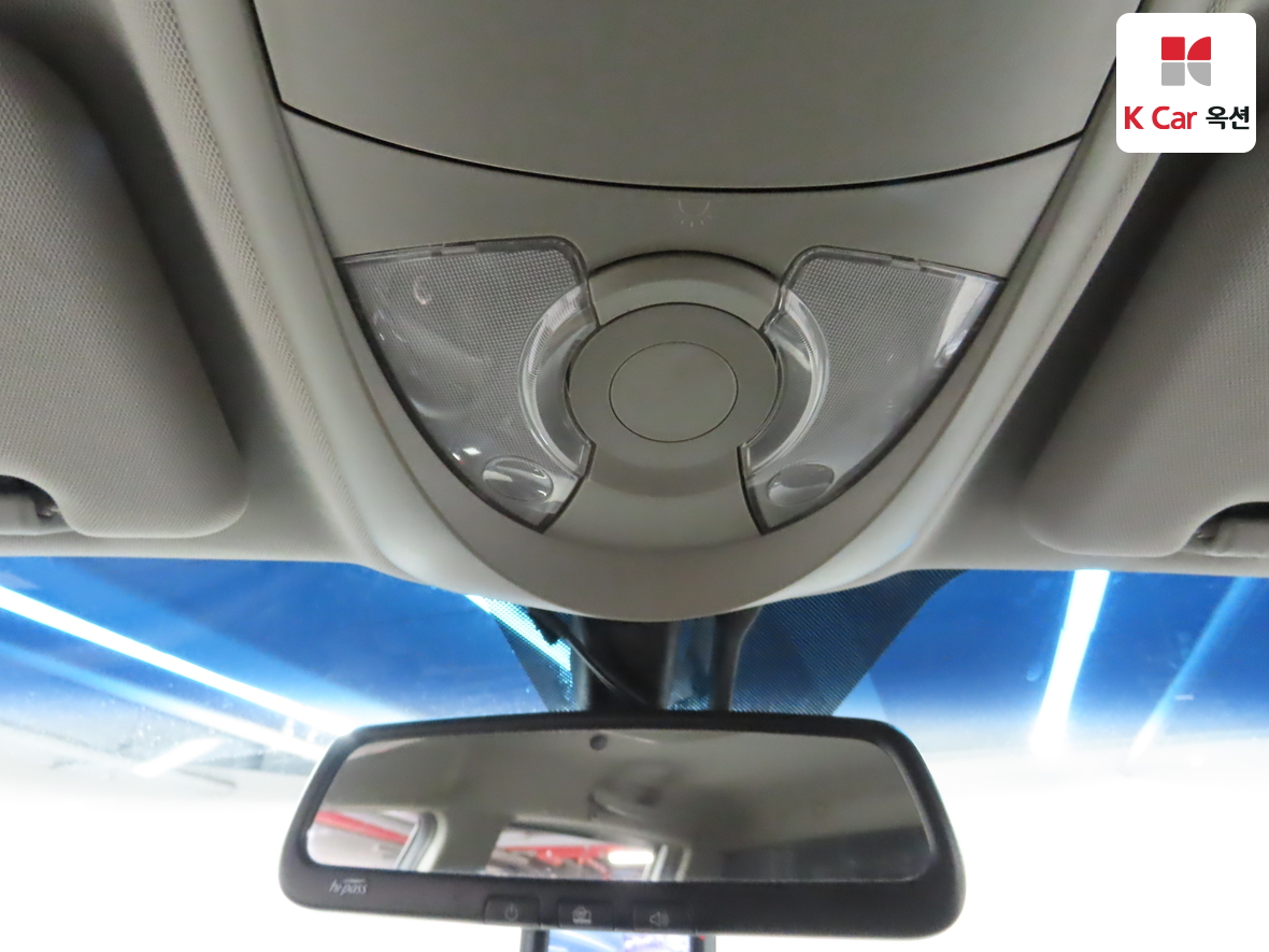 KG Mobility Korando Sports 2014 - Image 12