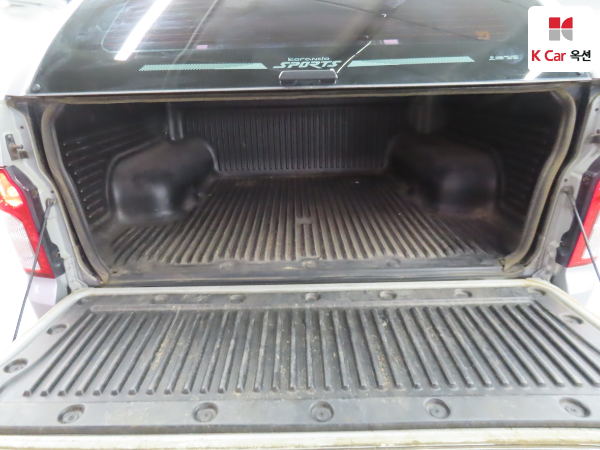 KG Mobility Korando Sports 2014 - Image 24