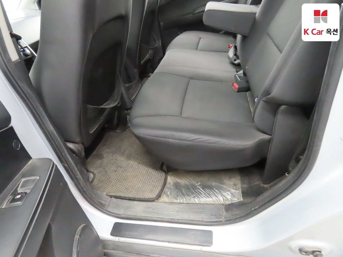 KG Mobility Korando Sports 2014 - Image 22