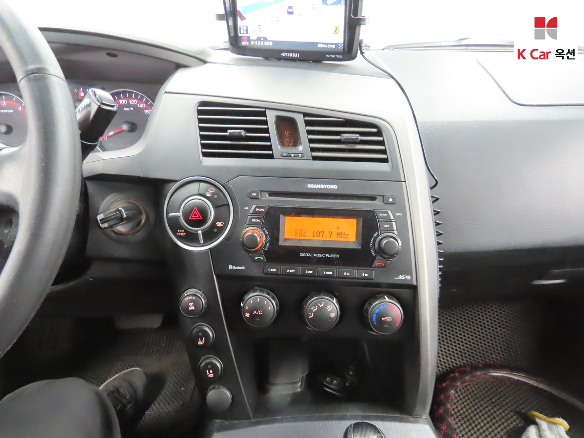 KG Mobility Korando Sports 2014 - Image 6