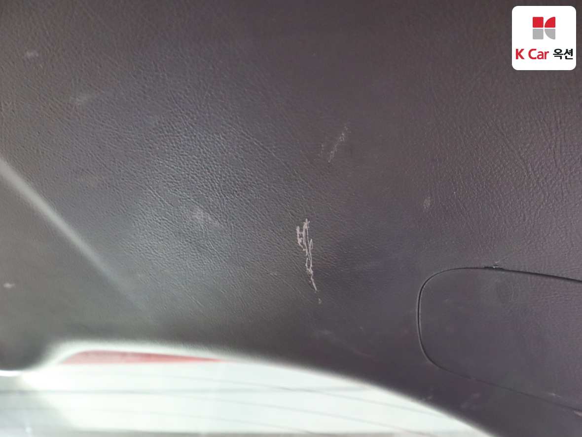 Hyundai Santa Fe 2011 - Image 30