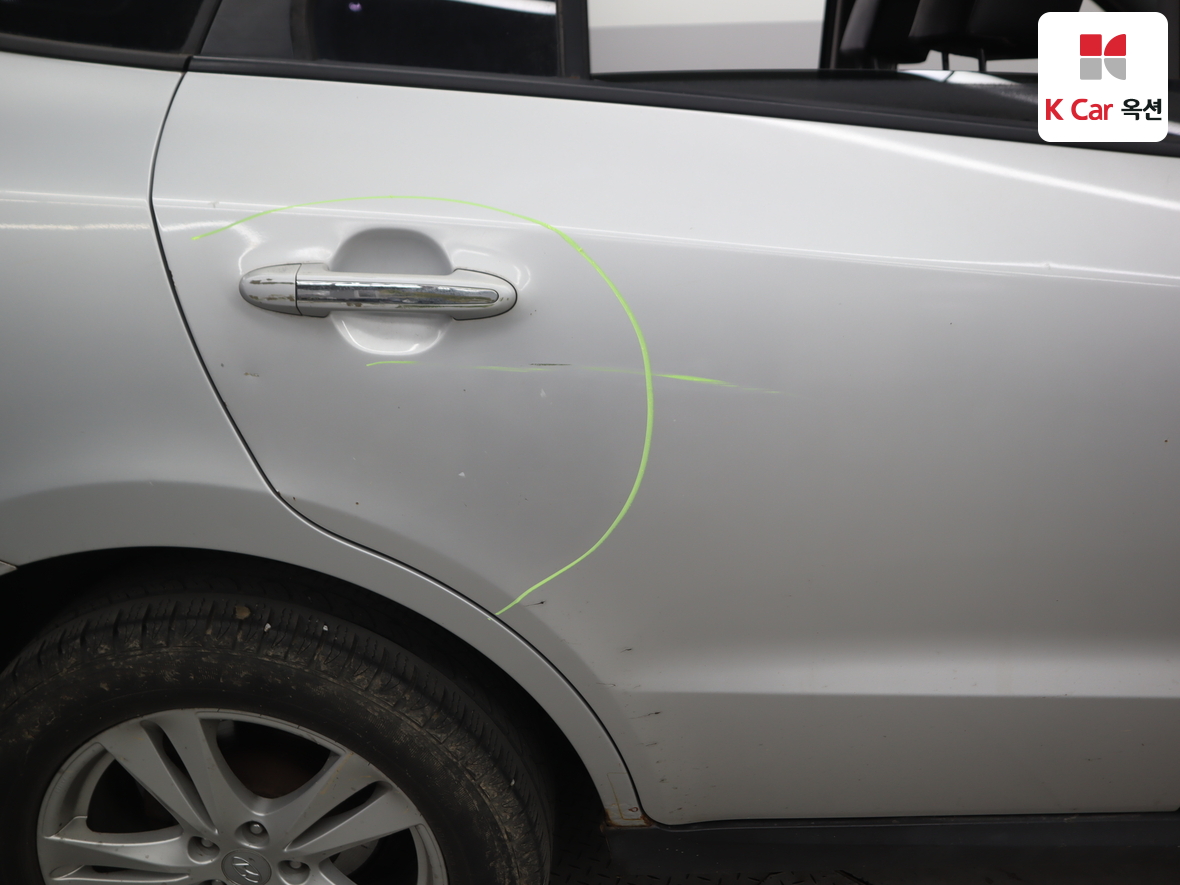 Hyundai Santa Fe 2011 - Image 45