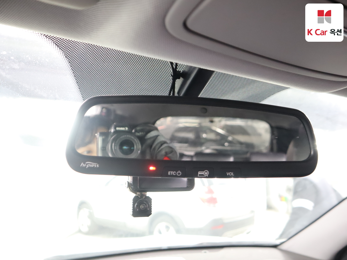 Hyundai Santa Fe 2011 - Image 13