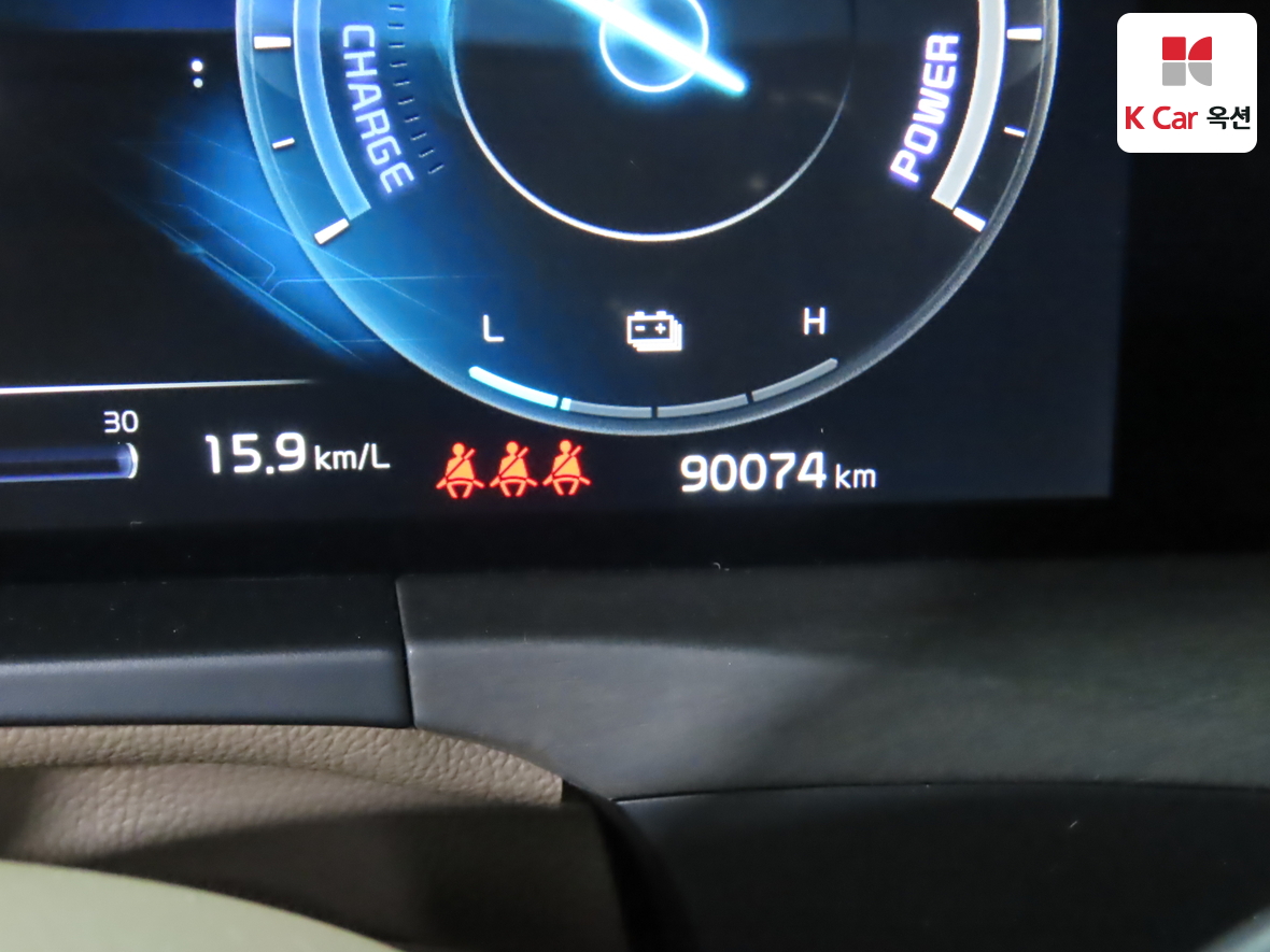 Kia K8 2022 - Image 4