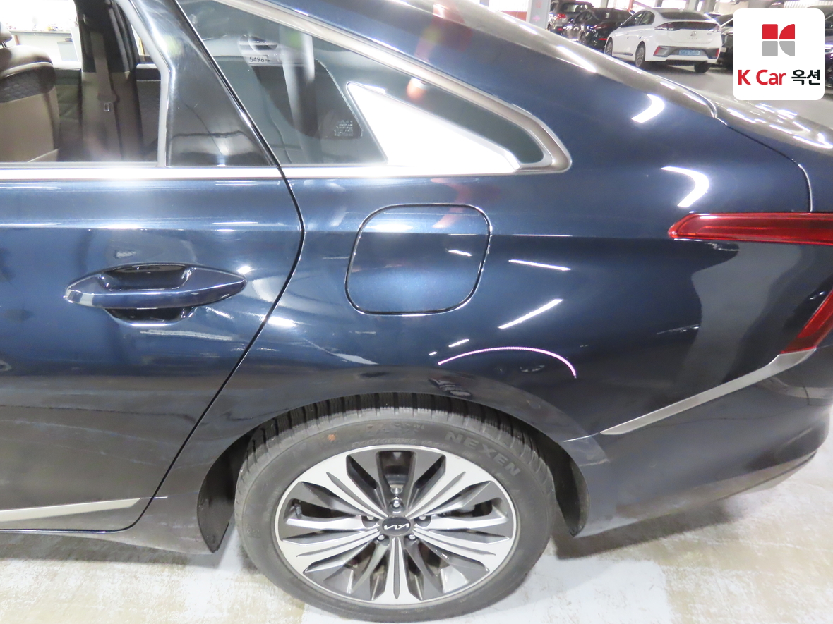 Kia K8 2022 - Image 38