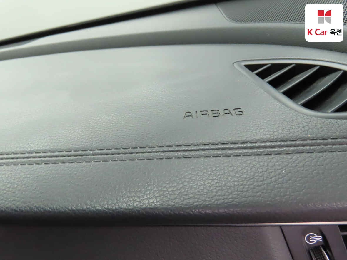 Kia K7 2016 - Image 29