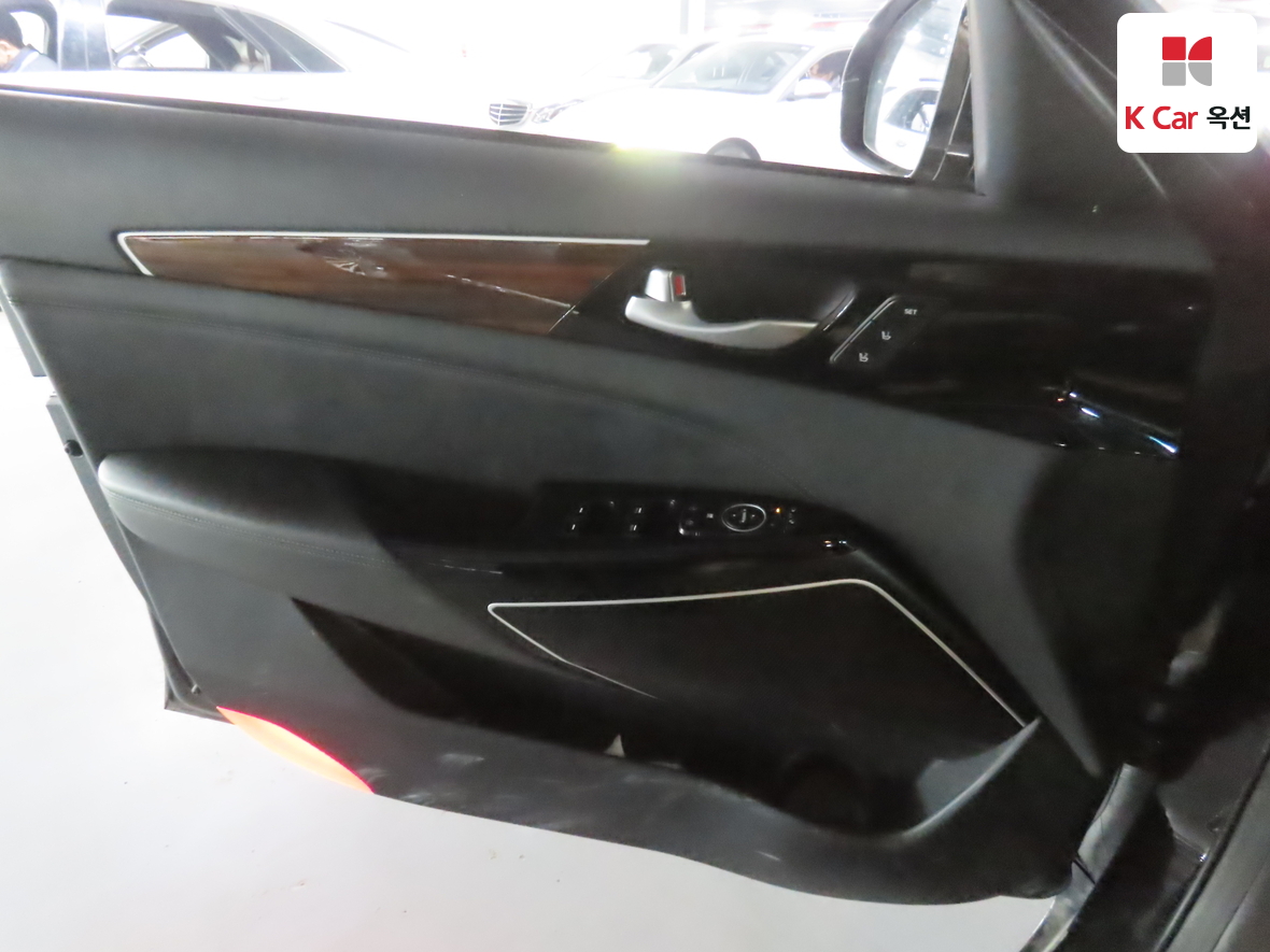 Kia K7 2016 - Image 8